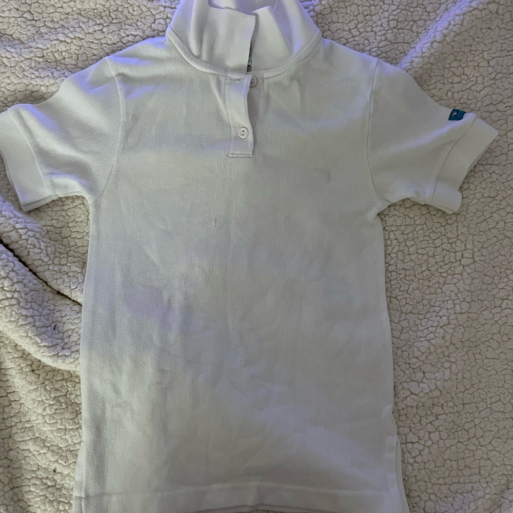 🌸2 for $20🌸 
White Girl Scouts Authentic polo for girls